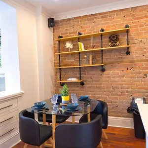 Apartment Superb 2 Bed In Plateau 10min To Mont-royal Metro 